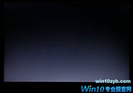 Win10开机黑屏无法开机到桌面如何修复？