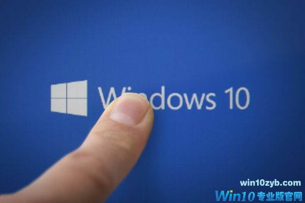 Windows 10新版发布：告别黑屏！